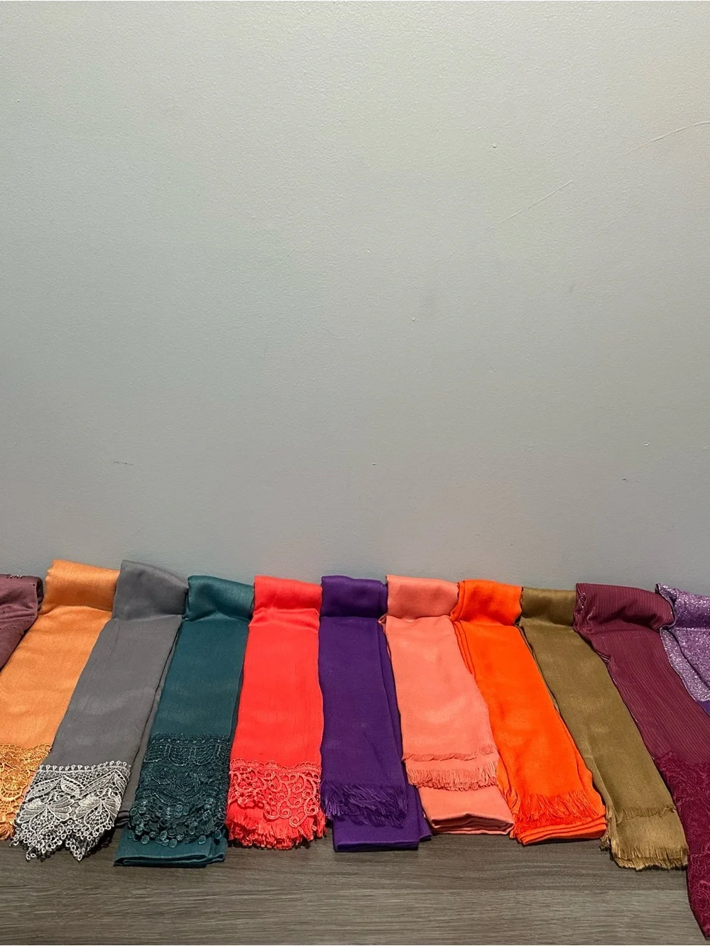 Lot of 13 Arabic Hijab Wraps & Lace Pashmina Scarves Bundle